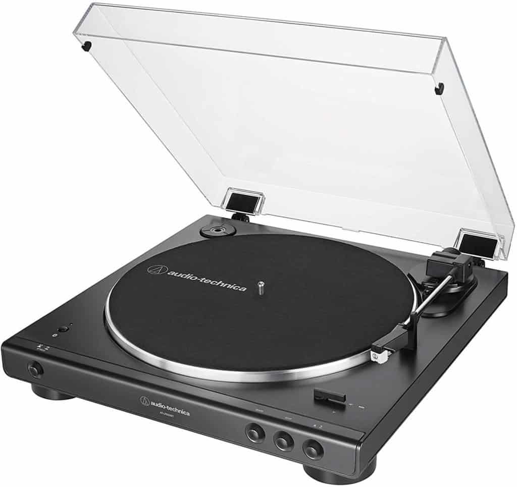 Best Record Players Australia For 2022 (Reviews + Ratings)