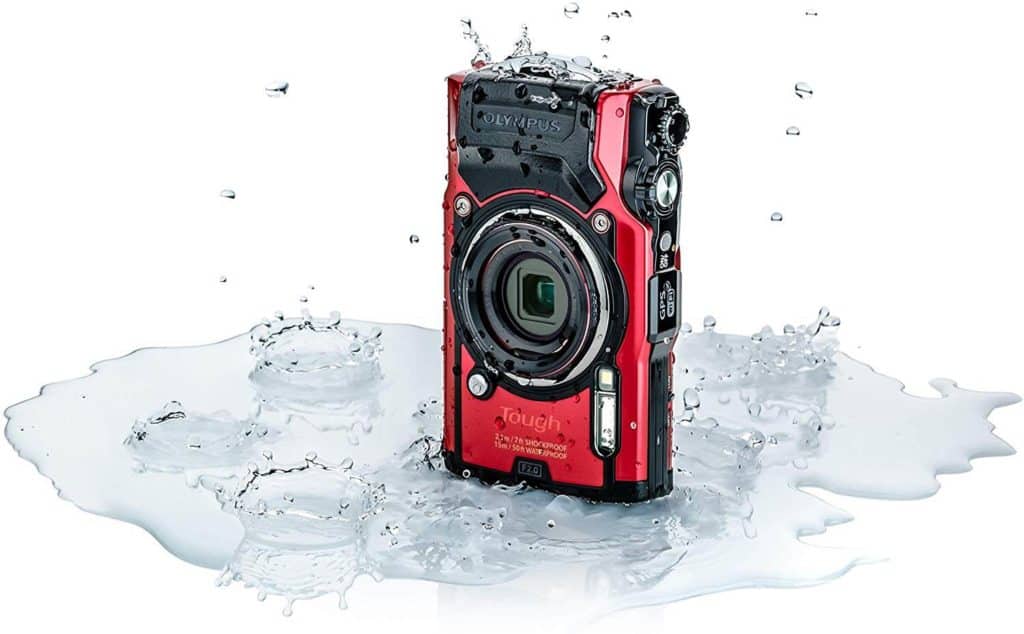 5+ Best Underwater Cameras Australia (Reviews For 2022)