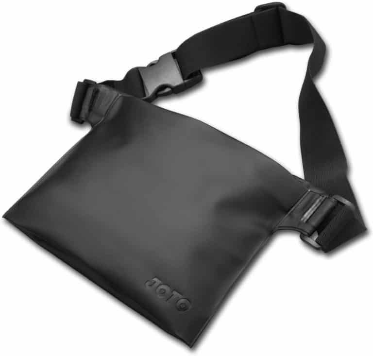 5+ Best Waterproof Dry Bags Australia (Top Picks For 2023)