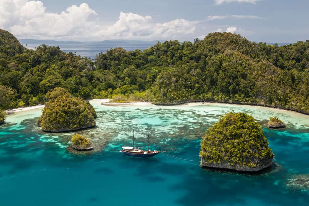 things to do in papua new guinea